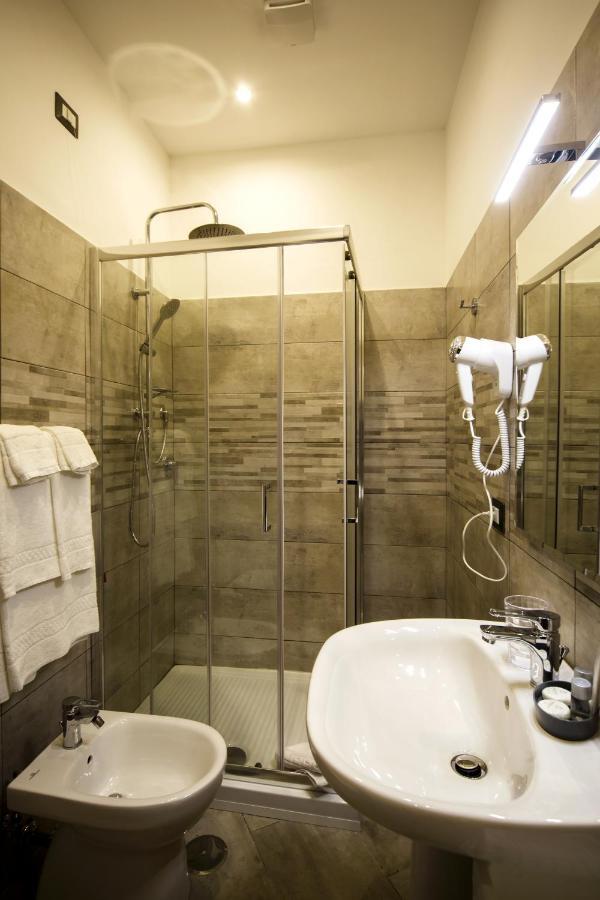 Residenza Tupini, S.Pietro Suites روما المظهر الخارجي الصورة